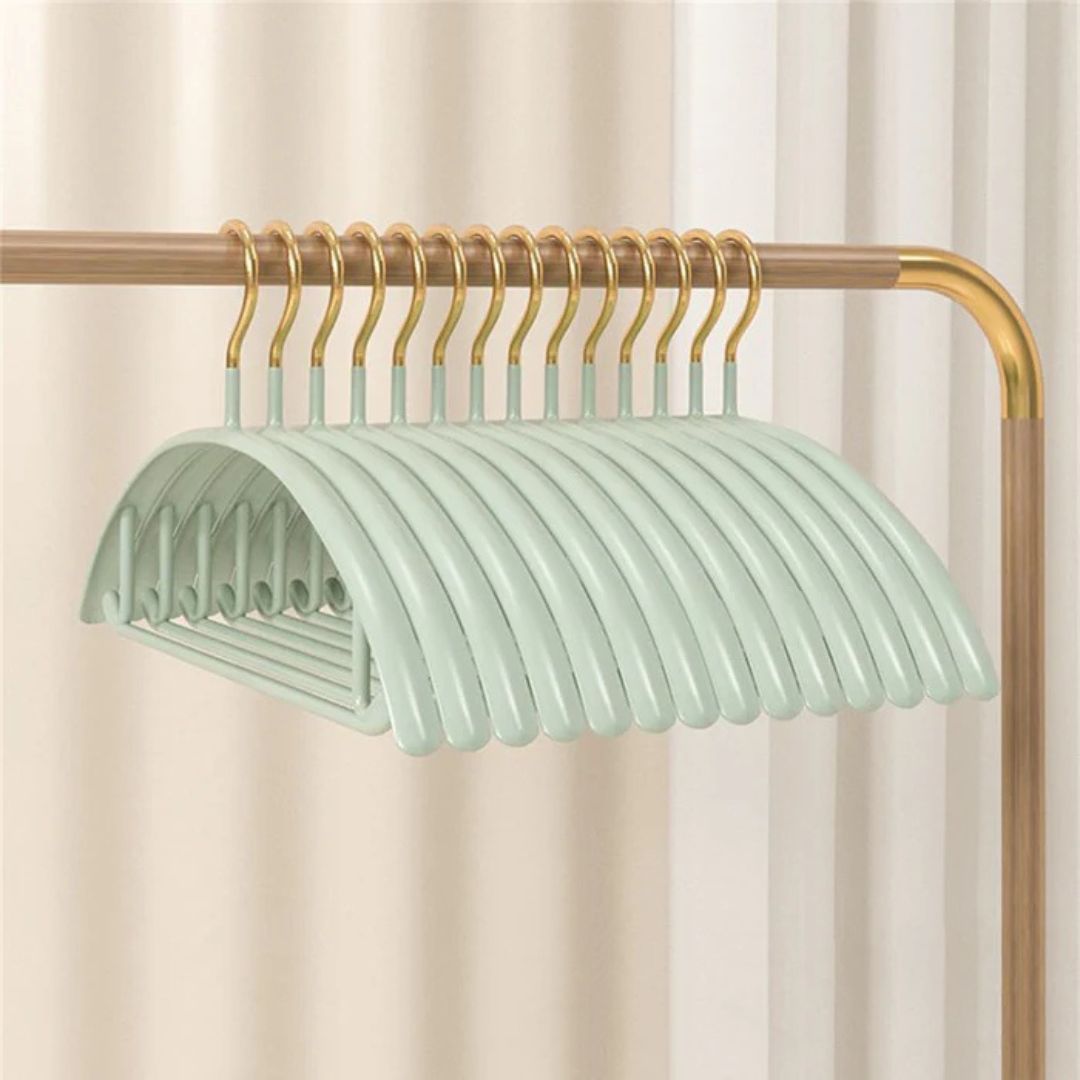 No Shoulder Bump Non-slip Traceless Clothes Hanger, Pack of 5