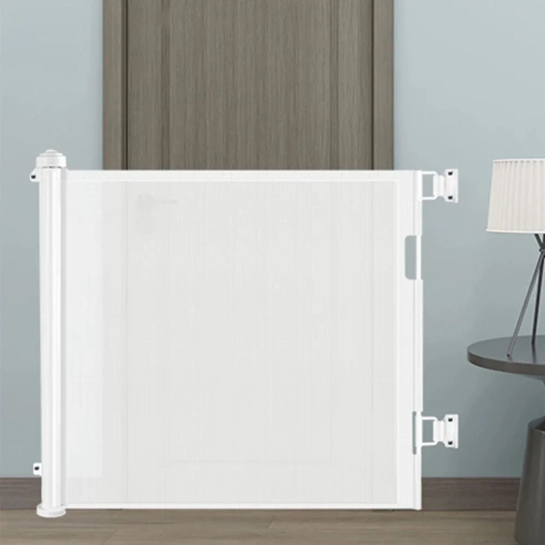 Retractable Baby and Pet Safety Gate - Ideal for Stairs, Corridors, Doors, Indoors, and Outdoors