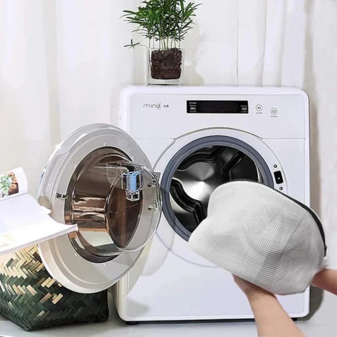 حقيبة غسيل شبكية قابلة لإعادة الاستخدام مزودة بسحاب للإغلاق